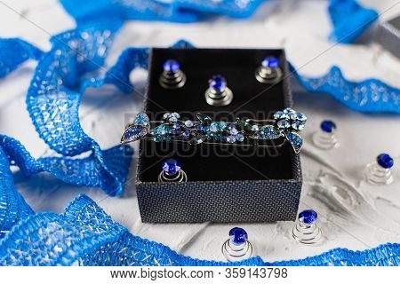 Beautiful Brooch With Blue And Aquamarine Stones And Rhinestones Of Different Sizes, Metal Base Pins