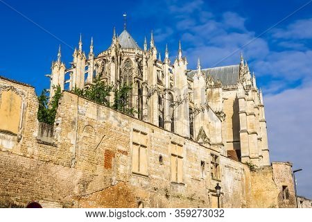 Beauvais Cathedral And Old Roman Wall. Cathedral Of Saint Peter Of Beauvais, Roman Catholic Church I