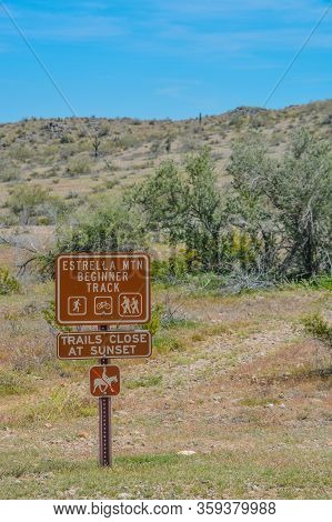 Estrella Mountain Beginner Track, Trails Close At Sunset And No Horseback Riding Allowed Signs At Es