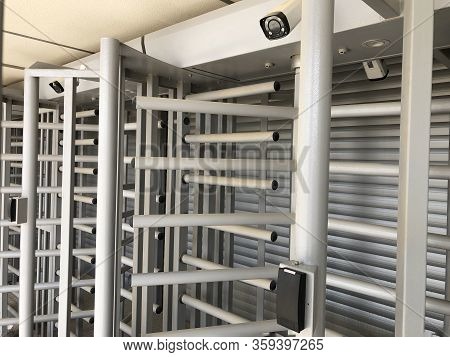 Brand New Closed Turnstiles With Ip Cameras