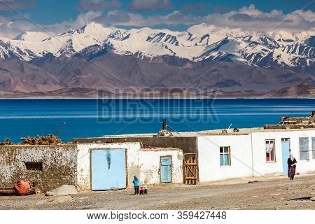Karakul, Tajikistan - Circa June 2017: Beautiful View Of Karakul Village On Lake Karkul In Tajikista
