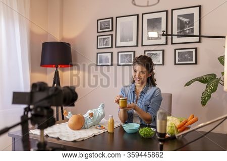 Influencer Making Tutorial About Introducing Soft Food To Baby Nutrition And Preparation Of Fresh Fr