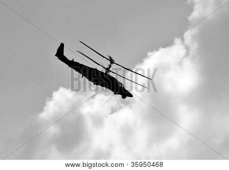 Bekämpa helikoptern under flygning