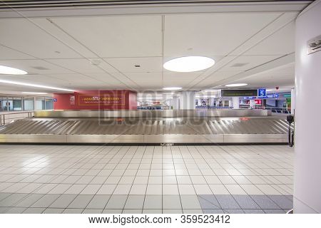 St.Louis International Airport Bridgeton Missouri, U.S.A, March 23rd 2020 : St Louis Airport empty at normal rush morning Time Due to Covid-19 outbreak