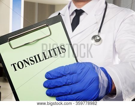 Diagnosis Tonsillitis And Adenoiditis On The Green Sheet.