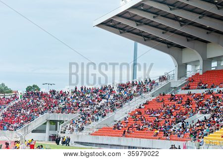 Chiang Mai, Tailândia - 28 de julho: Vista panorâmica estádio de Chiang Mai antes ucraniano Premier League