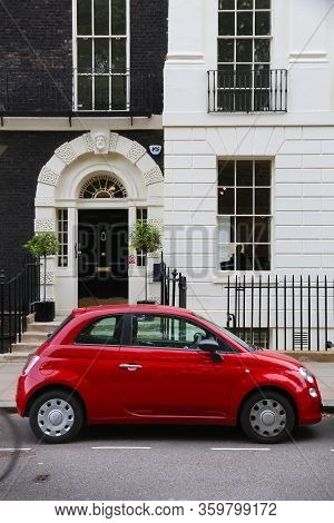 London, Uk - July 6, 2016: Fiat 500 Small City Car Parked In London, Uk. There Are 2.6m Cars Registe