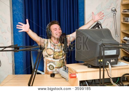 Usměvavá Radio Dj.