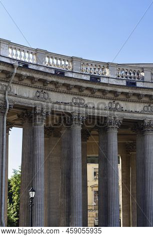 Kazan Cathedral.russian Classicism Architecture. Part Of Facade With Vertical Columns And Chapiters 