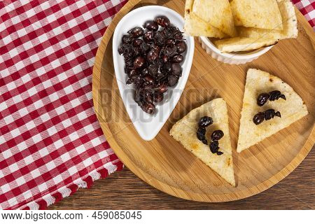 Ants Culonas Typical Gastronomy Of Santander Colombia; Photo On Wood Background