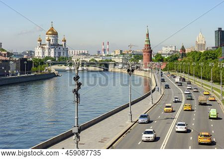 Moscow, Russia - June 2022: Kremlevskaya Embankment And Cathedral Of Christ The Savior (khram Khrist