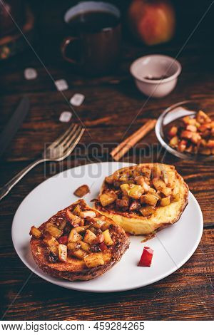 French Toasts With Apple Caramelized With Cinnamon