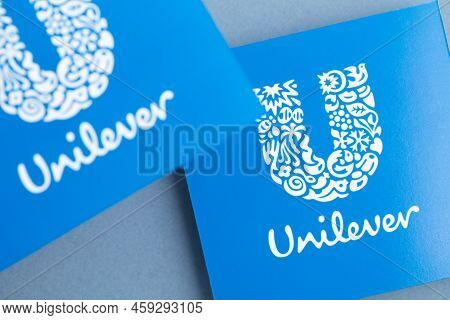 London, Uk - August 2022: Unilever Company Logo. Unilever Is A Multinational Consumer Goods Company