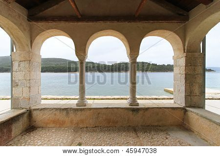Drei Bogen Balkon
