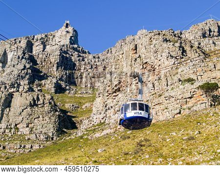 Capetown South Africa - August 25 2007; Table Mountain With Visa Sponsored Cable Car Rising To Stati