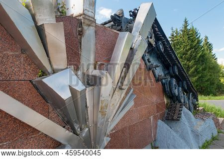 Volokolamsk, Moscow Region, Russia - 9, August 2021: The Explosion Memorial Is A Monument In Honor O
