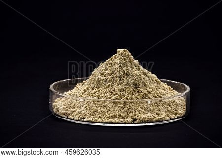 Indolebutyric Acid, Talc Or Rooting Powder, Thiamine Sulfur, Vegetable Vitamin, Fertilizer Or Fertil