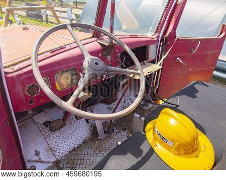 Danvers, Ma, Usa - Jul. 30, 2022: Antique Chelsea Fire Department Mark Fire Truck In Connors Farm In
