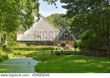Breezand, Netherlands. August 2022. A Farm House In The Norther Part Of Holland.