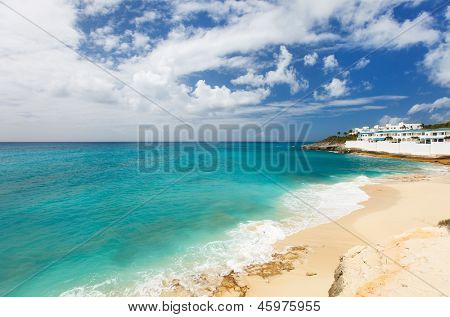 Nádherná pláž Cupecoy Sint Maarten Caribbean