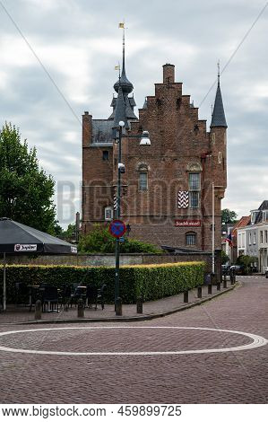 Zaltbommel, Gelderland, The Netherlands - 07 12 2022 - The City Castle And Square