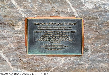 Tonto Nf, Az, Usa - Dec 25, 2021: The Picketpost Trailhead