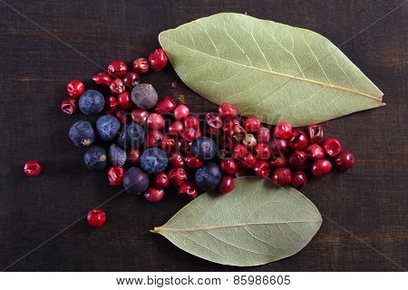 Different spice berries.