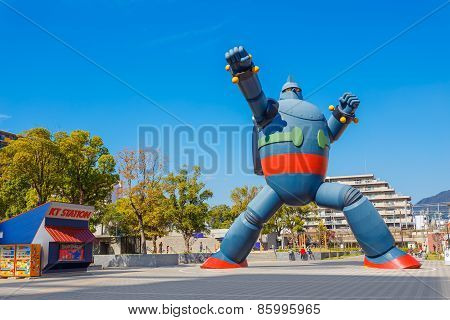 Tetsujin 28 - Go (Gigantor) Monument in Kobe, Japan