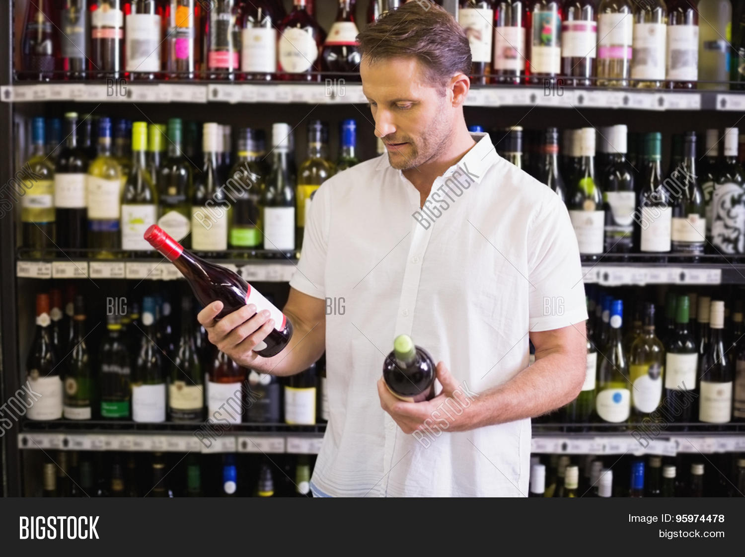 Правила торговли алкогольной продукцией. Учет алкогольной продукции в общепите. Торговля алкоголем общепит. Доставка напитков. Запрет алкоголя в кафе.