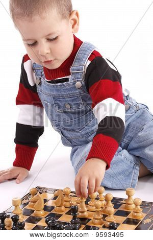 Childre jogando xadrez