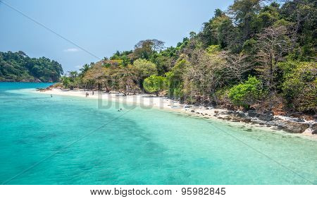 white beach of the Koh Rang Isle of Ko Rang National Park, Koh Chang, Thailand