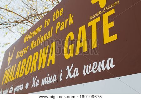 In South Africa Gate Signal   Entrance