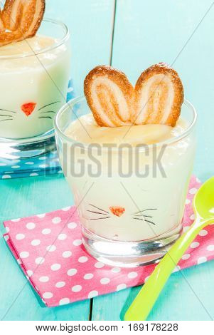 Pudding-bunny For Easter