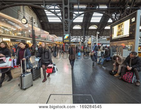Stazione Centrale Platforms In Milan