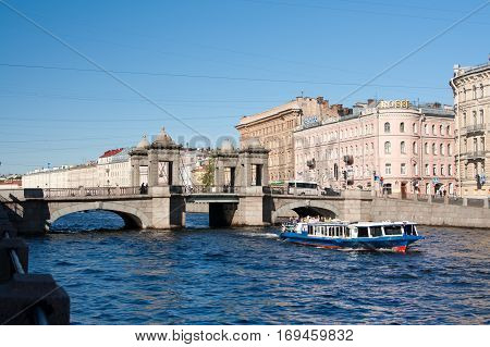 SAINT - PETERSBURG RUSSIA 04 july 2011: Lomonosov Bridge across the Fontanka Riverin St. Petersburg Russia