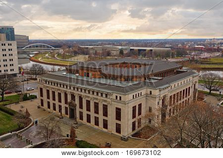 Columbus, Ohio's City Hall sits on the bank of the Scioto River in the heart of the city.