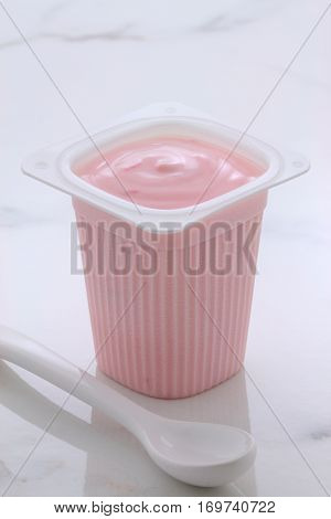 Berries French Style Yogurt
