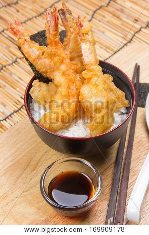 Chef decorated tempura on rice / Cooking Tempura concept