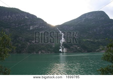 Fiordos noruegos