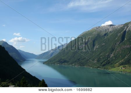 Fiordos noruegos