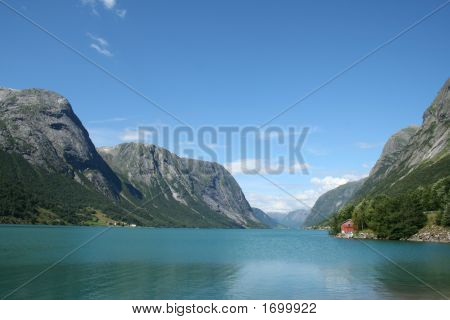 Fiordos noruegos