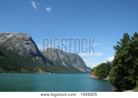 Fiordos noruegos