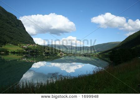 Fiordos noruegos