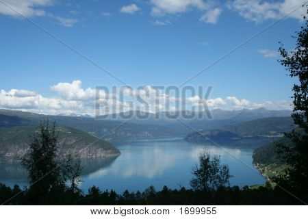 Fiordos noruegos