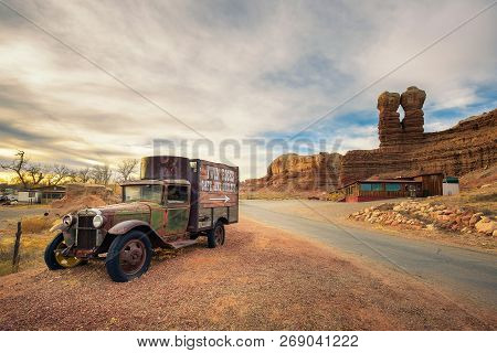 Bluff, Utah, Usa - December 31, 2017 :  Old Truck With Advertising For The Twin Rocks Cafe And Galle