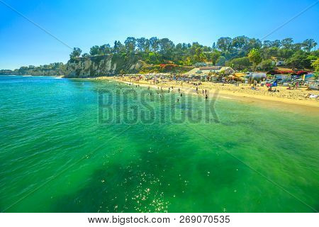 Spectacular Paradise Cove In Malibu, California, United States With Turquoise Waters Seen From Parad