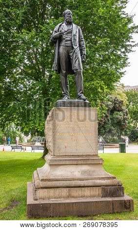 Hobart, Tasmania, Australia - December 14, 2009:  Closeup Of Bronze Statue Of William Lodewyk Crosth