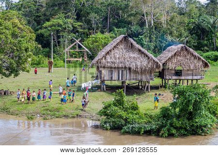 Santa Maria De Angoteros, Peru - July 15, 2015: View Of A Village Santa Maria De Angoteros On A Rive