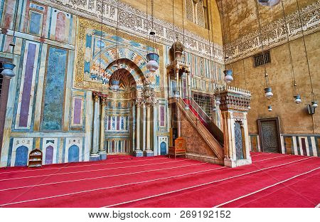 Cairo, Egypt - December 21, 2017: The Complex Stone Decoration Of Mihrab In Sultan Hassan Mosque-mad