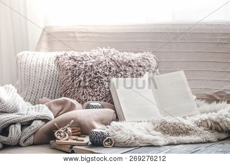 Home Comfort, Living Room With Sofa And Home Decor
